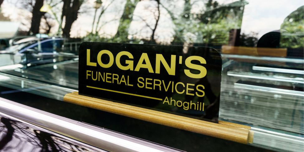 Logans logo
